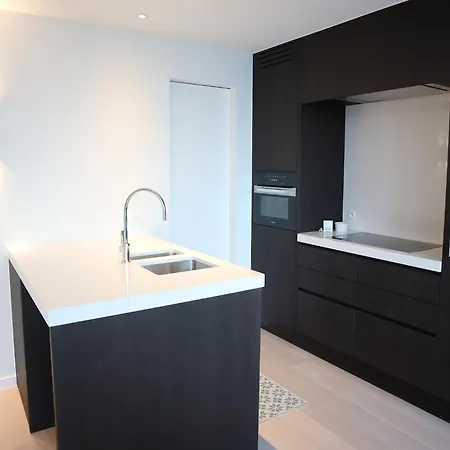Rooftop Apartment Nieuwpoort With Sea Views, Cleaning Included Apartament